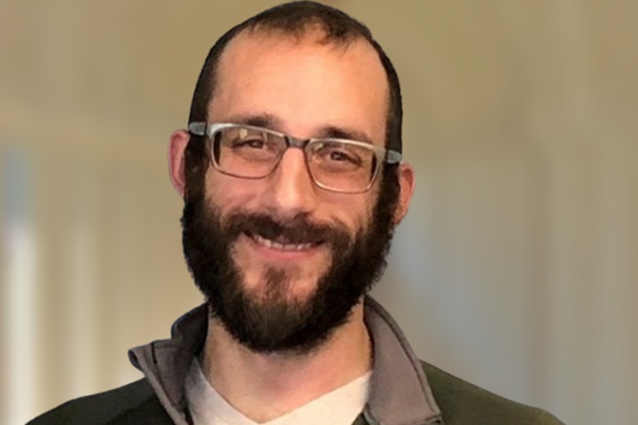 Alex Pretti, Minneapolis ICU nurse killed in federal agent shooting