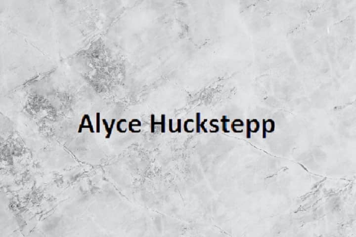 Alyce Huckstepp's Wikipedia