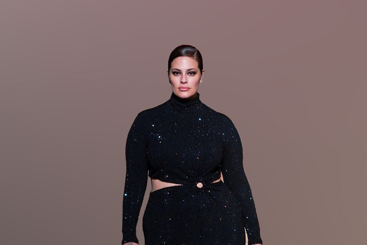 Ashley Graham Shows Her Huge Baby Bump