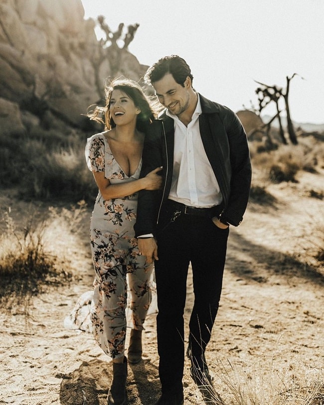 nichole gustafson with her husban giacomo gianniotti