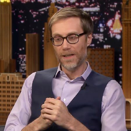 Stephen Merchant Is Not Married But Has Been Dating Mircea Monroe How Much Is His Net Worth
