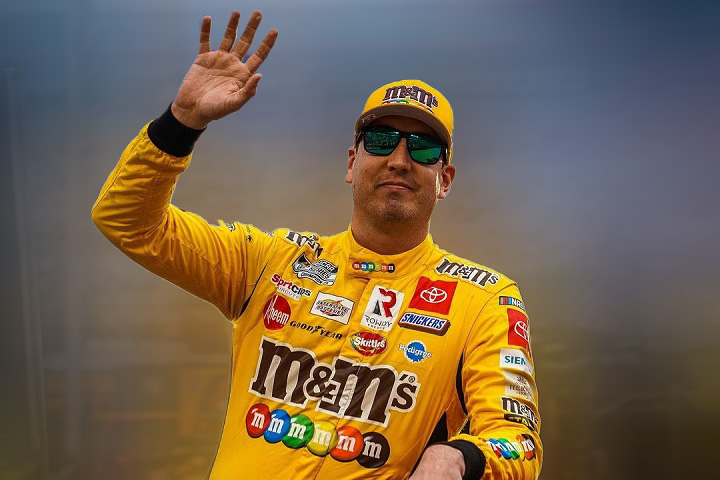 Kyle Busch Is Eliminated At Martinsville Race